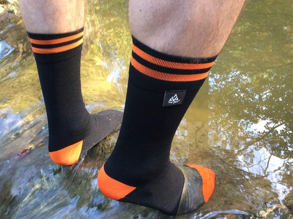 Les chaussettes étanches, pour garder les pieds au sec en toutes  circonstances ! - Blog Mode