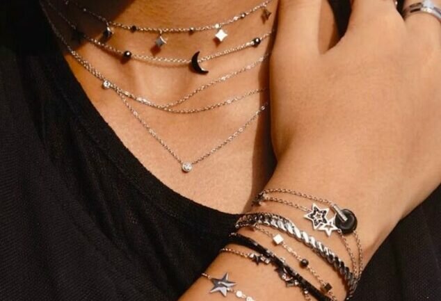 colliers et bracelets