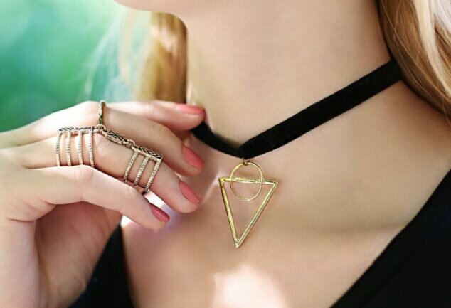 collier ras de cou